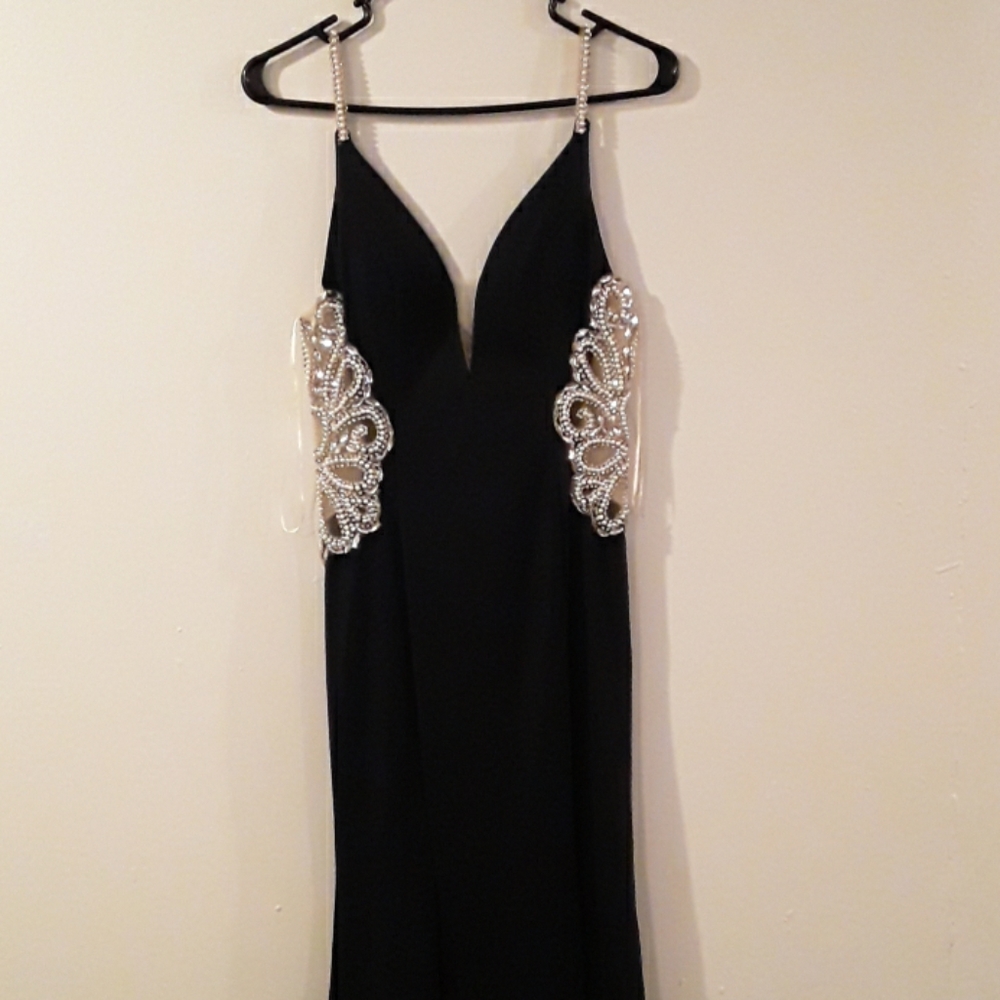 Fashion Nova embroidered special occasion dress